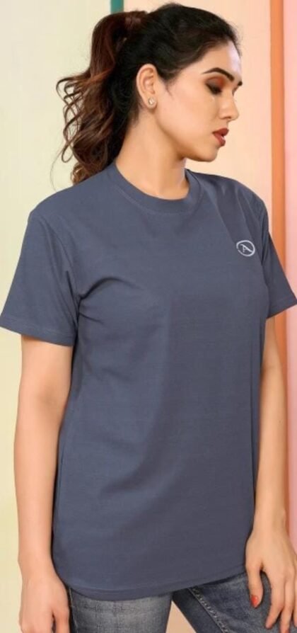 Round neck t shirt
